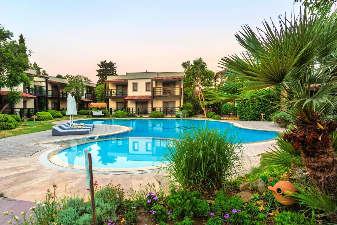Faros Bodrum Hotel - Special Category Голтуркбуку Екстериор снимка